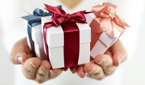 gift-cmo-customer service strategy-marketing-hack